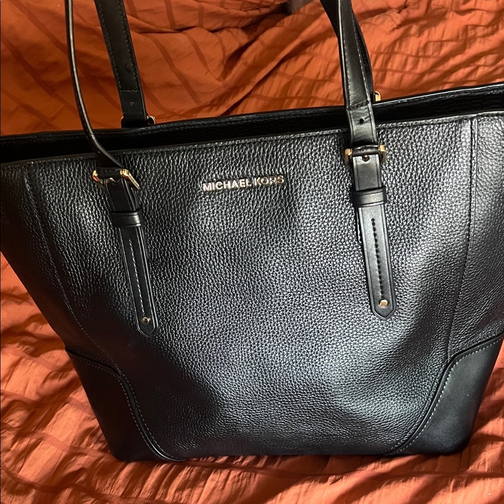 Michael Kors Black Pebbled Leather Tote - Picture 7 of 9